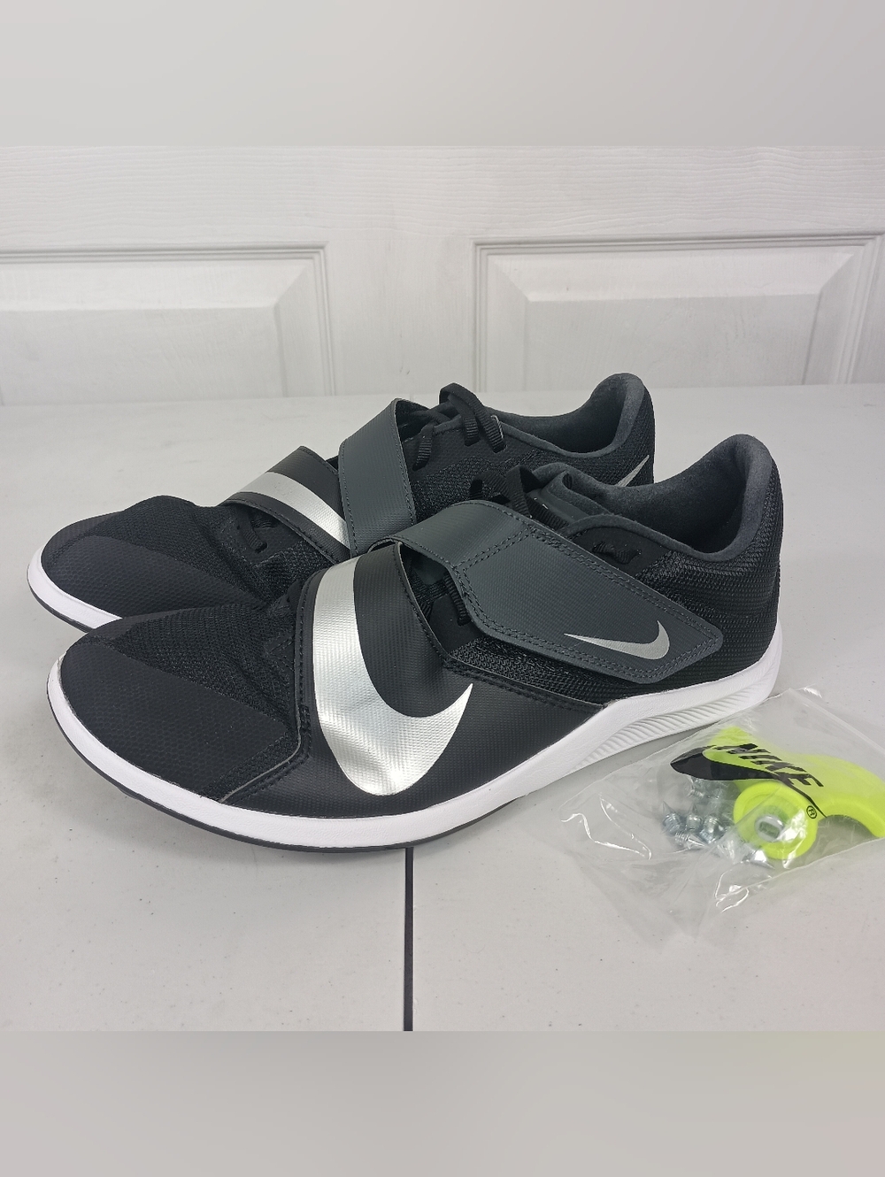 Nike Zoom Rival Jump Track Field Shoes 9 Mens Black Hook Loop Spikes DR2756 NWOT